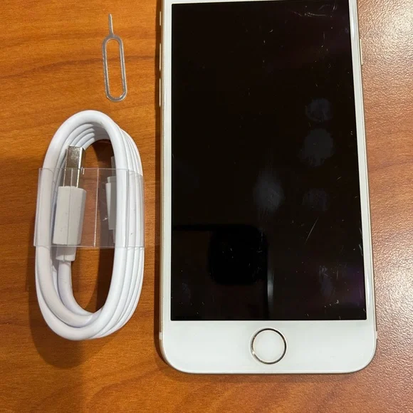 Apple iPhone 7 Unlock refurbished 128 GB VERY GOOD CONDITION - Picture 4 of 5